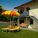Ferien Im Hummelhaus