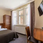 Hotel Schoengarten Garni