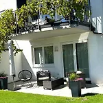 George Home 2 Zi-Appartement