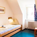 Hi Youth Hostel Lindau