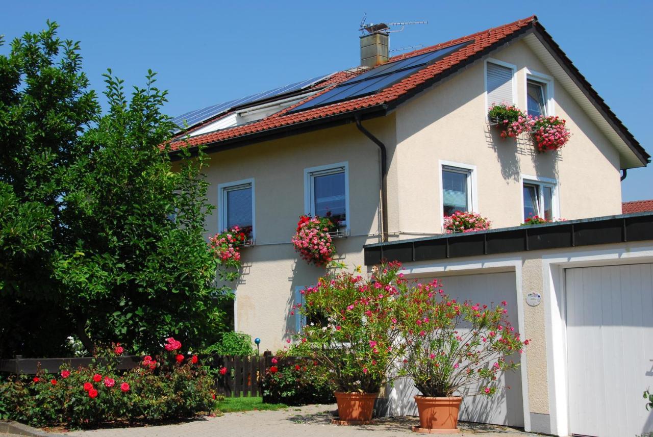 Haus Gies Apartment *