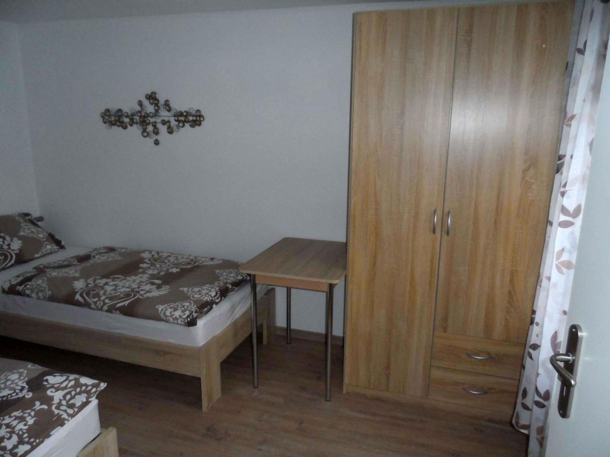 Braun Apartment *