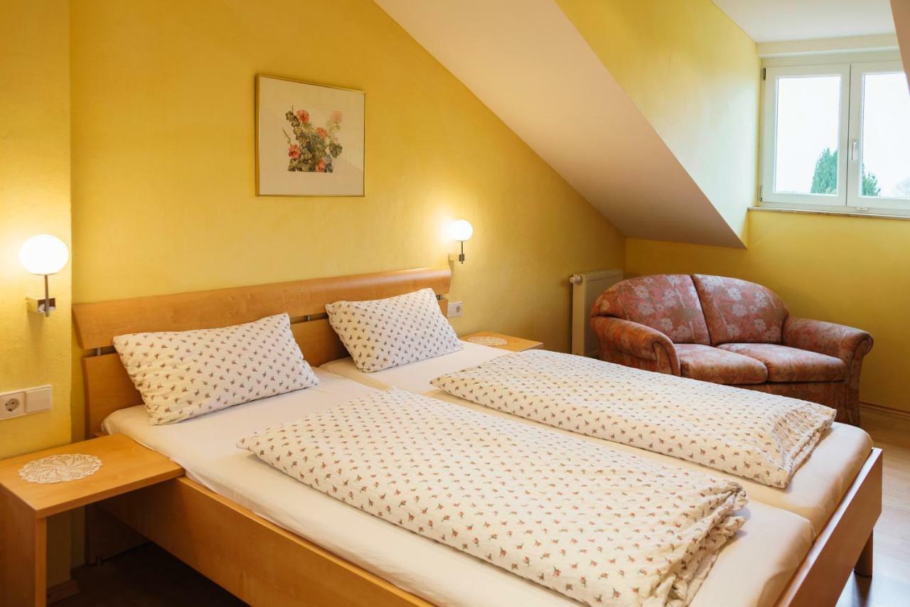 Gaestehaus Truckenbrodt Guest house *