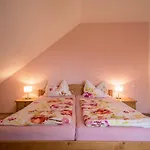 Ferienwohnung Obsthof Schaefler