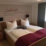 Gaestehaus Schuehle