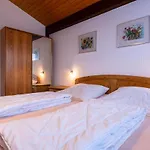 Ferienwohnpark Immenstaad Am Bodensee Satteldachhaus Typ 9 Sd 11