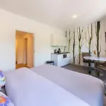 Apartment 11