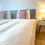 FeWo für Urlaub&Homeoffice mit Südbalkon by stayFritz