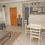 Blockhaus _ Zentral Zum Hafen_ Str