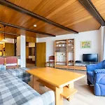 Ferienwohnpark Immenstaad am Bodensee Zwei-Zimmer-Apartment 53 23
