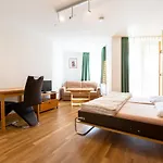 Ferienwohnpark Immenstaad am Bodensee Ein-Zimmer-Apartment 55 16