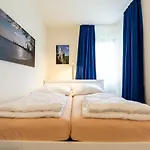 Ferienwohnpark Immenstaad am Bodensee Ein-Zimmer-Apartment 55 17