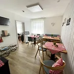 Landgasthof Linde Hepbach, Hotel & Restaurant