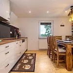 Ferienwohnung Ellenweiler bis 10 P