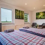 Ferienwohnung Ellenweiler bis 15 P