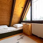 Ferienwohnpark Immenstaad am Bodensee Nurdachhaus Typ 8 NDW 082