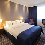 Holiday Inn Express Friedrichshafen, an IHG Hotel