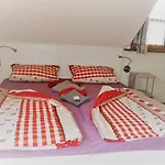 Pension Ins Fischernetz - Mäntele