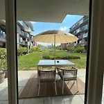 Urban Lodges - Studio Apartments Am Seerhein