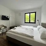 Luxury Lakelove