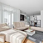 Bodensee-Oase Istayunixi Seenaehe-Suite-Terrasse-Netflix