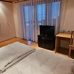 Wohnung Fuer 4 Personen, 2 Schlafzimmer, 2 Parkplaetze, Wlan