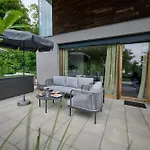Charmantes Apartment Im Gruenen
