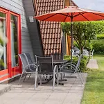 Ferienwohnpark Immenstaad Am Bodensee Nurdachhaus Typ 8 Ndt 002
