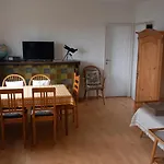 Erholung mit Seesicht, Terrasse und Garten
