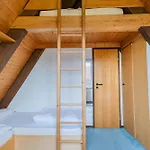 Ferienwohnpark Immenstaad Am Bodensee Nurdachhaus Typ 8