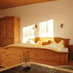 Gaststaette Und Pension Waldstueble