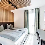 Easy Room - Self Check In - Out