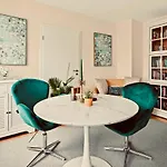 Ferienwohnung Louise 50 M Zum See