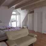 Ferienwohnung über den Dächern