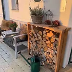 2,5 Zimmer Einliegerwohnung In 3 Minuten Zum Bodensee