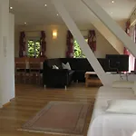 Haus-Eiche