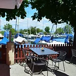 Hotel Schiff