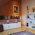Homestay Cozy Room
