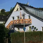 Ferienwohnung Anna - Charmante Ferienwohnung In Bevorzugter Lage