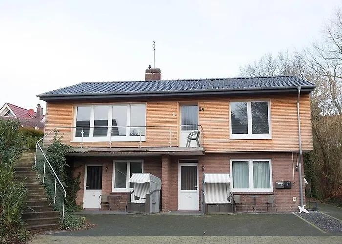 Etta Comfortable Holiday Residence