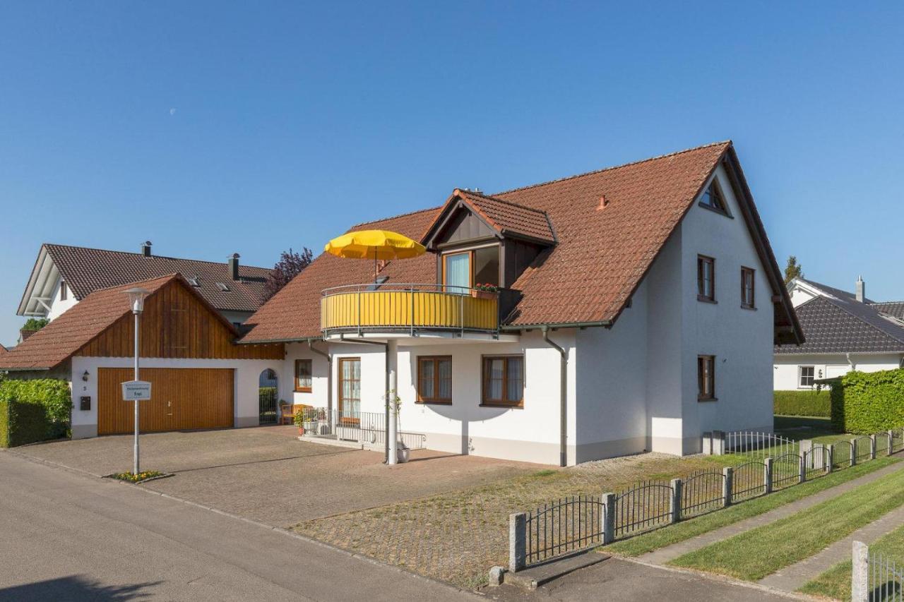 1 Baur Nr 2 Apartment *