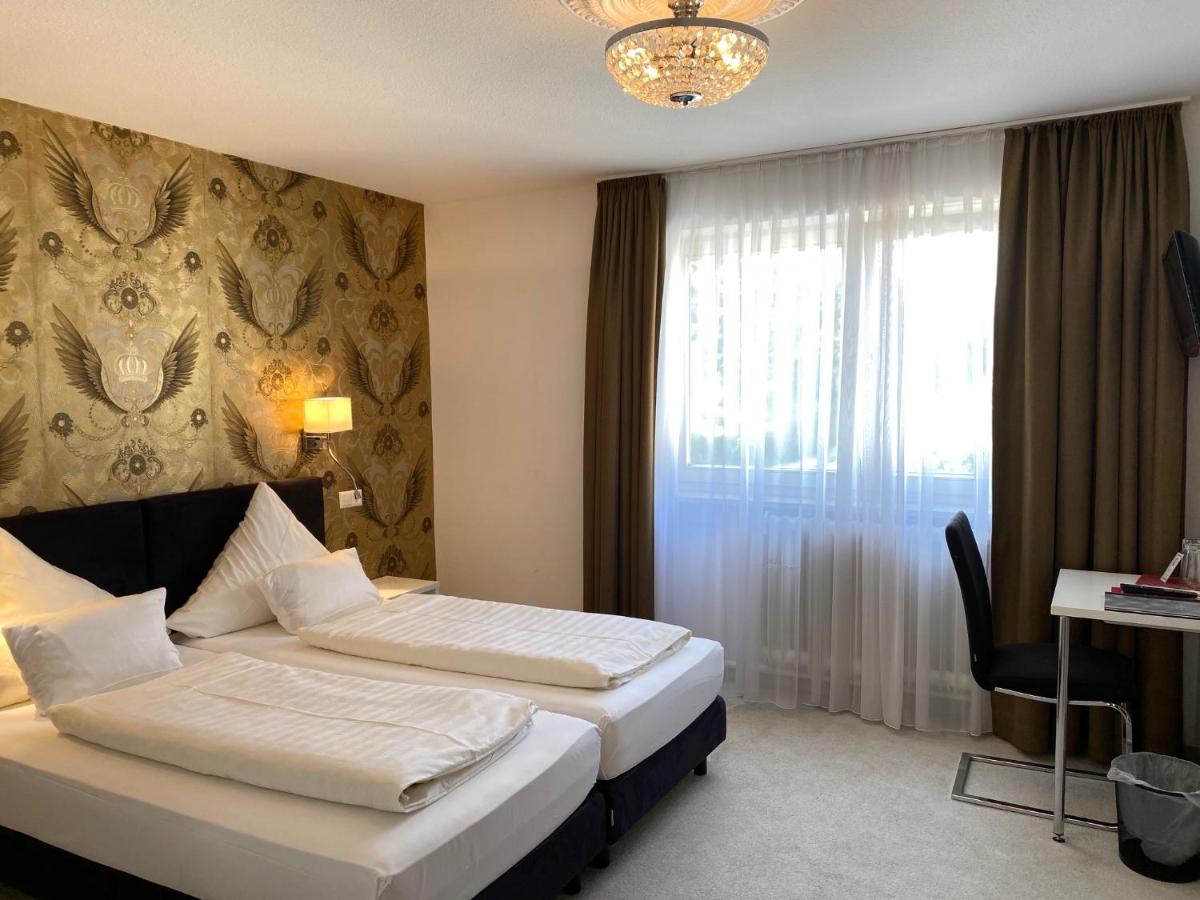 Hotel Hellers Twenty Four Ii -24h-check-in- Friedrichshafen