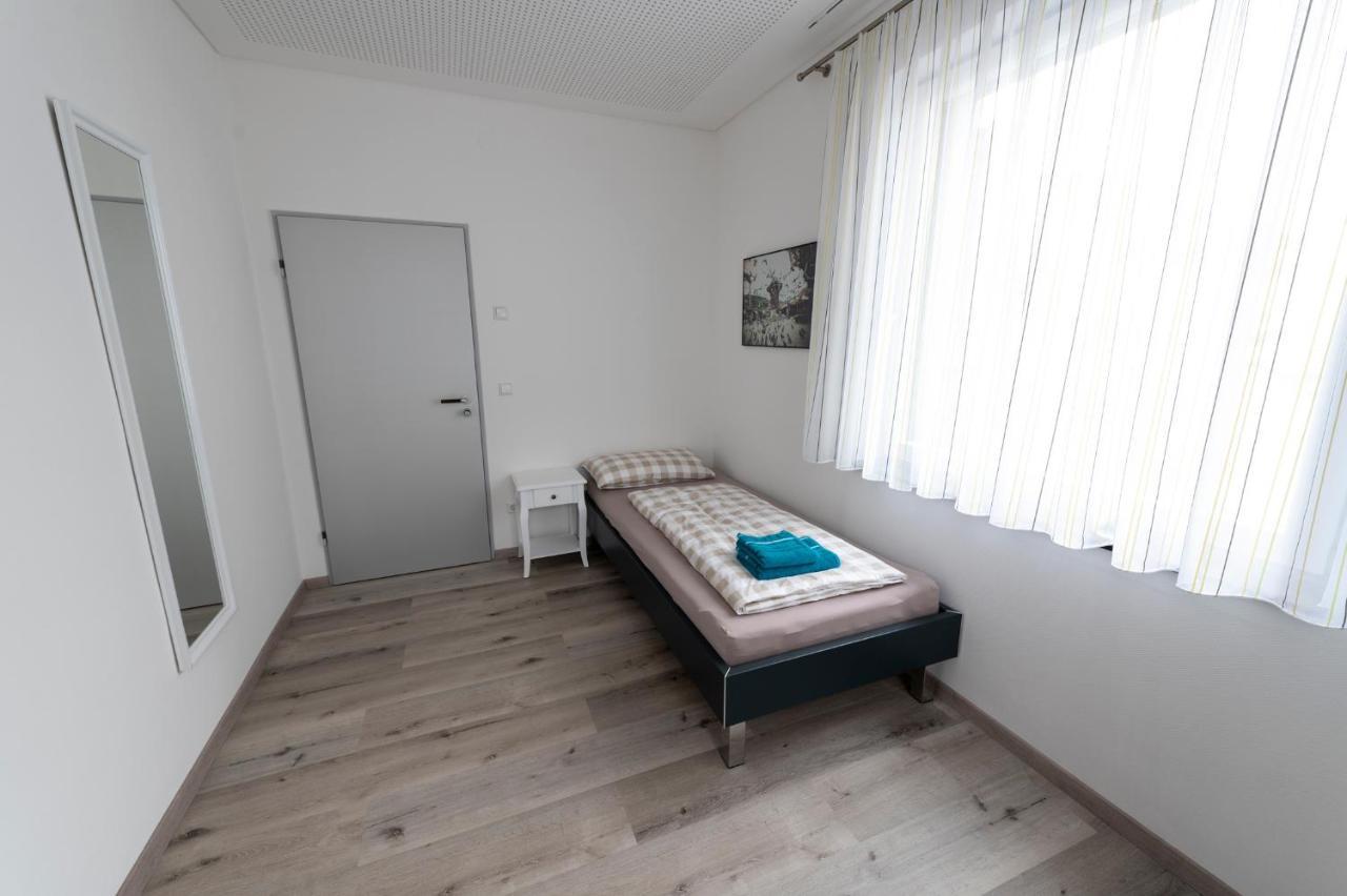 Hostel Stadthaus Seeblick G5 - *