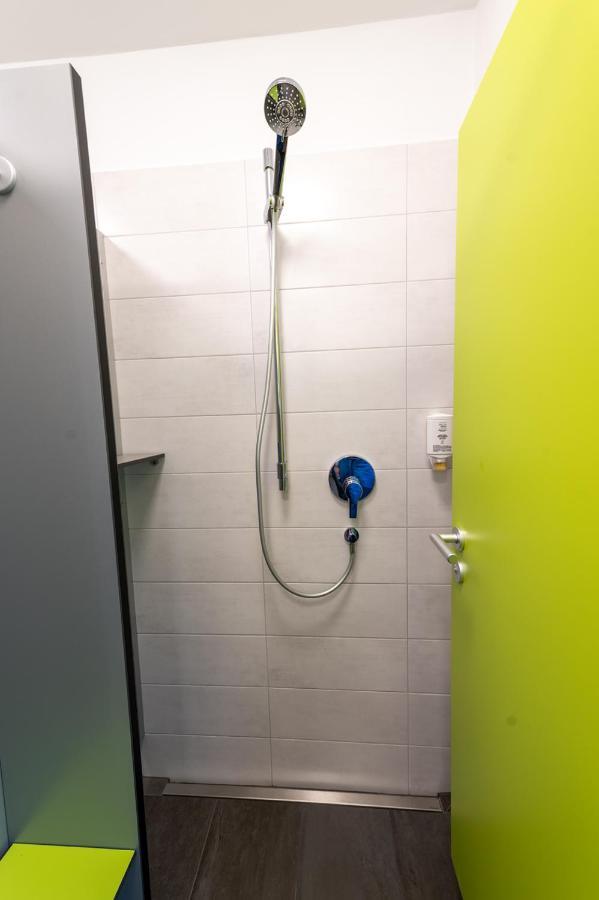 Stadthaus Seeblick G5 - Hostel *