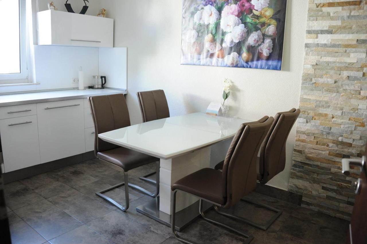 Privatunterkunft Ferienzimmer Ellisee, Kontaktloser Check-in Friedrichshafen