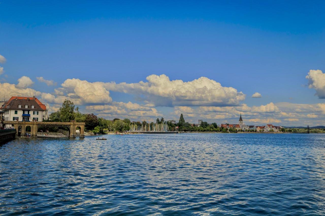 Apartment Auszeit Bodensee: Lakeside Retreat With Private And Alpine Views *
