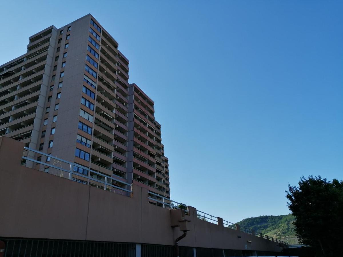Apartment Panorama *