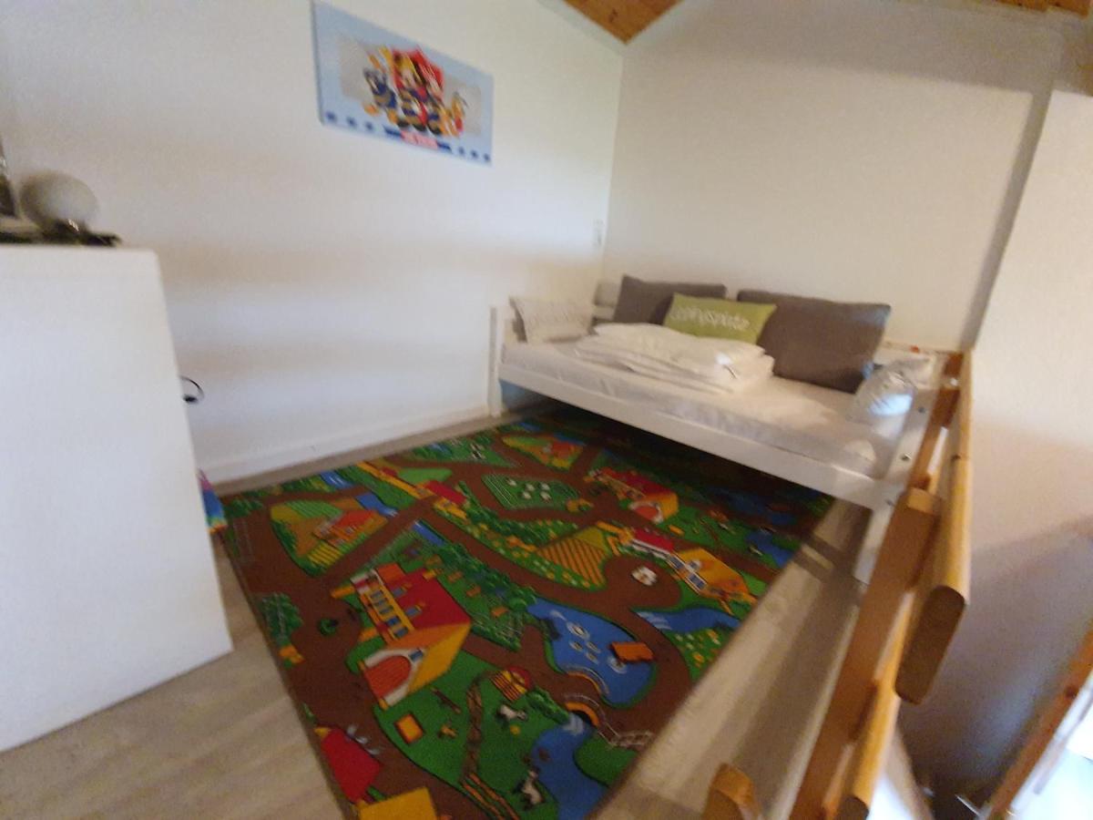 Ferienhaus Vier Pfoten Ferienhaus Schweiburg