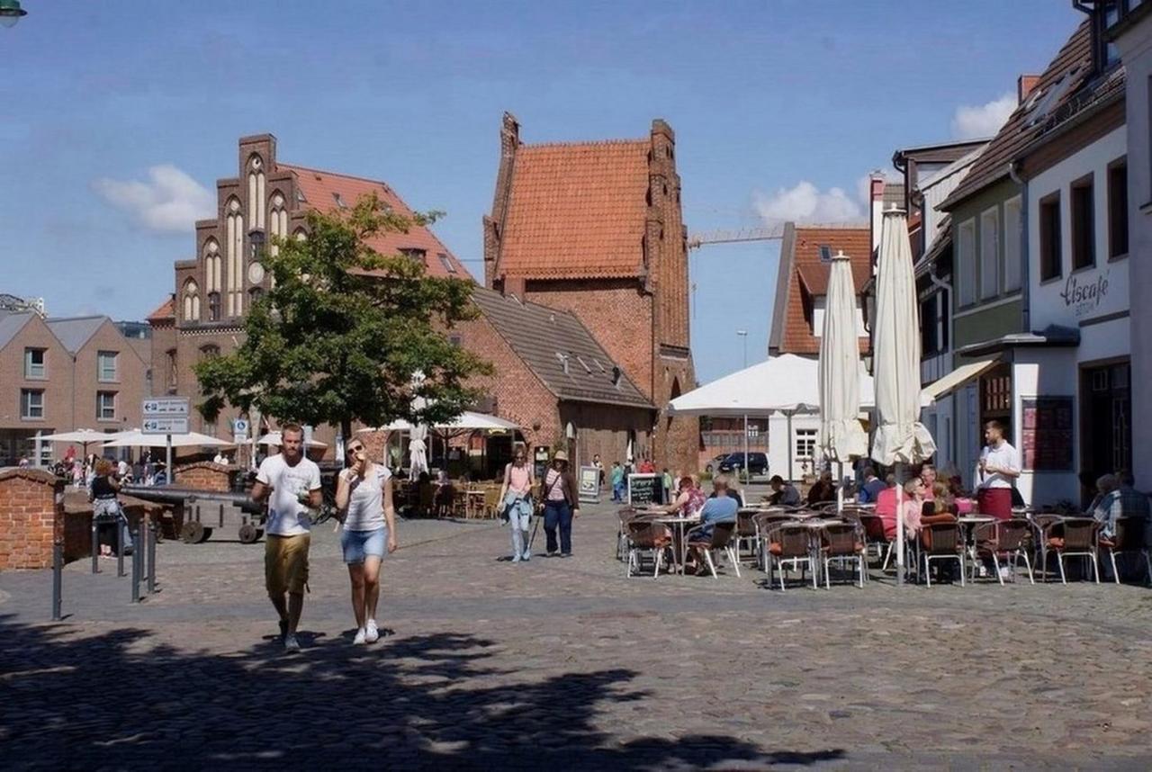 Wohlfühlferienhaus In Der Wismarer Altstadt - Abc198 * Wißmar