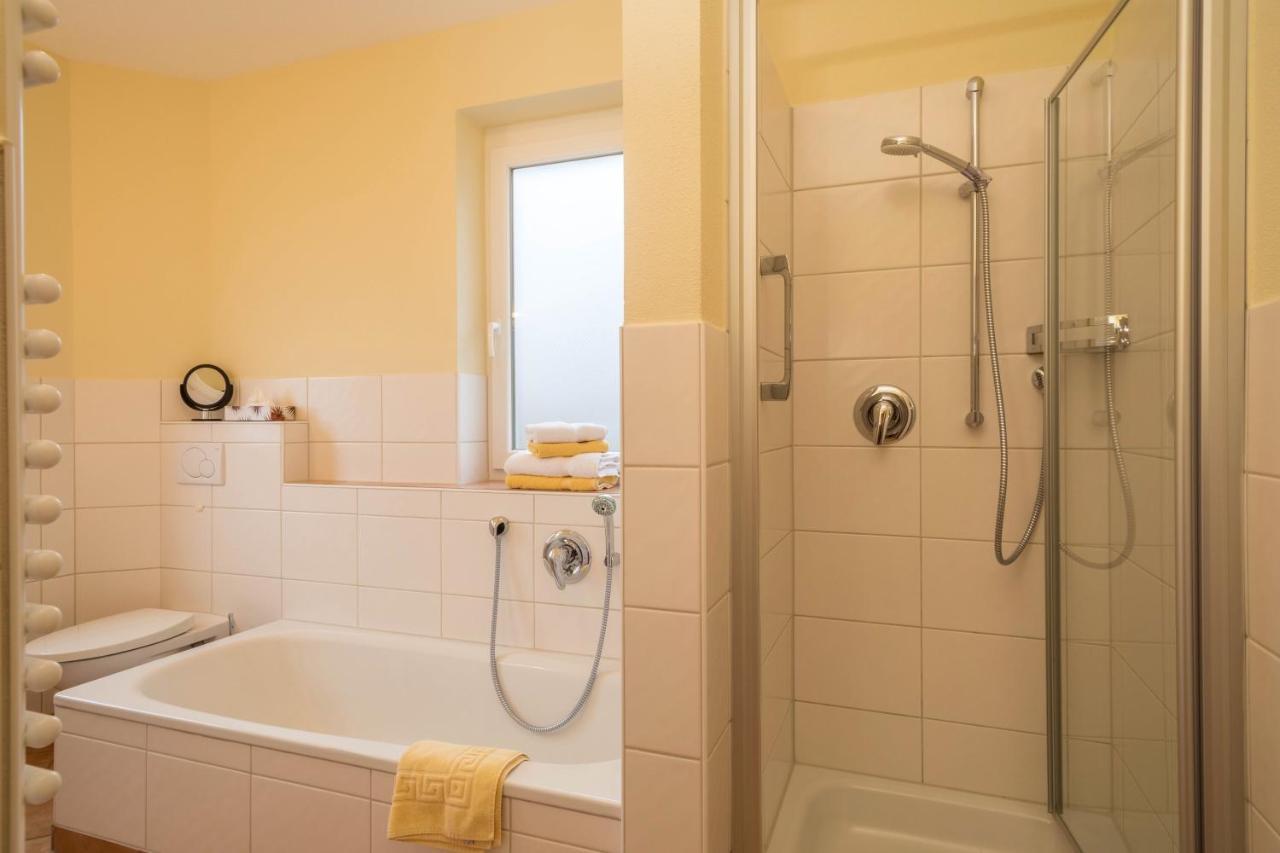 Apartment Haus Sonnenseite Saentis Wasserburg am Bodensee
